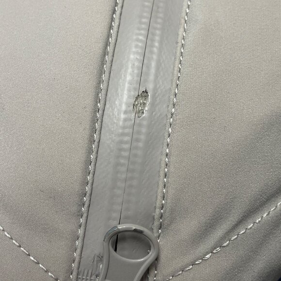 Bosideng Women's Gray Hooded Puffer Coat Long Length Winter Outerwear Sz 2 - Picture 8 of 12